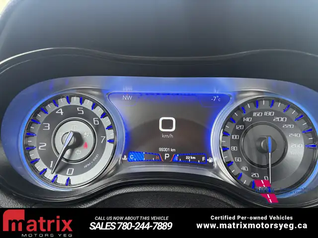 2022 Chrysler 300 Touring L - Photo 15