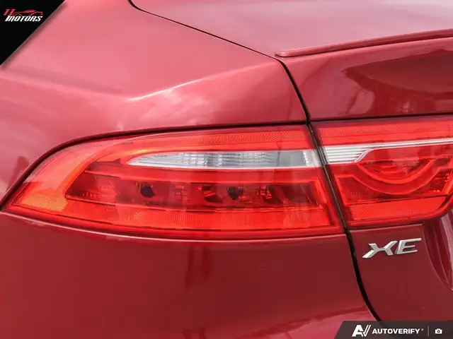 2017 Jaguar XE 4dr Sdn V6 SC R-Sport | LOADED | LOW KMS | NO ACC - Photo 12