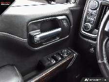 2020 GMC Sierra 1500 4x4 Crew Cab 157' Elevation | DURAMAX | DIE - Photo 17