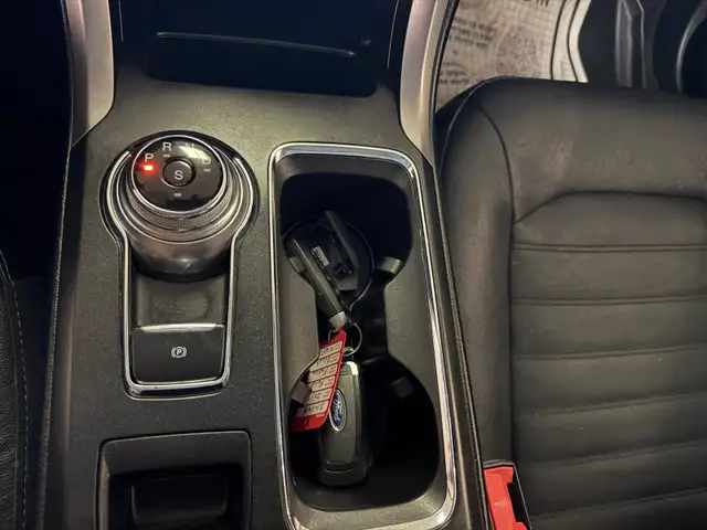 2017 Ford Fusion 4dr Sdn SE AWD - Photo 7