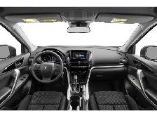 2024 Mitsubishi Eclipse Cross ES 1 OWNER TRADE-IN - Photo 3