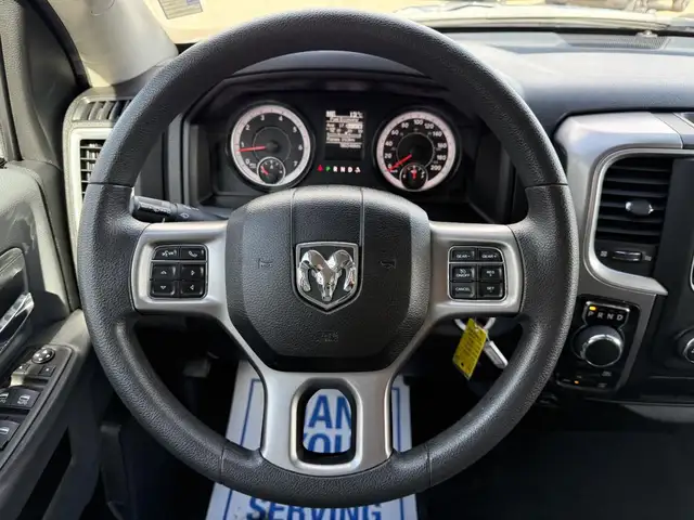 2023 Ram 1500 Classic SLT Crew Cab 4x4 HEMI BUILT TO WORK. READY - Photo 15