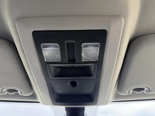 2023 Ram 1500 Classic SLT Crew Cab 4x4 HEMI BUILT TO WORK. READY - Photo 24