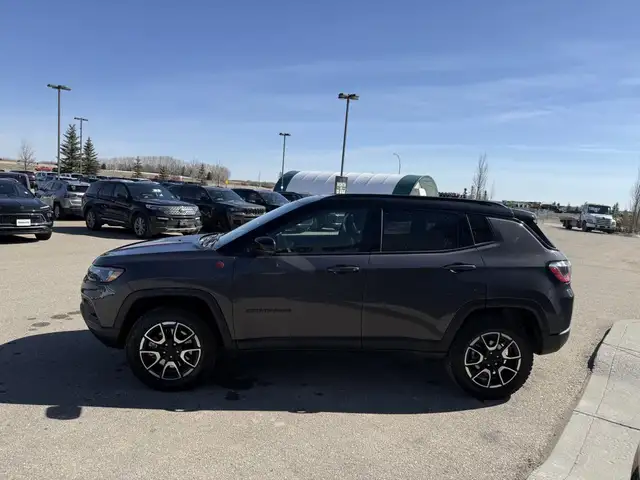 2024 Jeep Compass Trailhawk - Photo 7