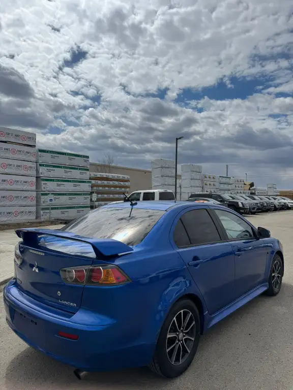 2015 Mitsubishi Lancer GT : Heated Seats, Sunroof - Photo 6