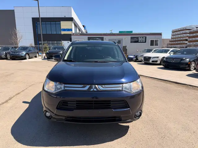 2014 Mitsubishi Outlander SE V6 : Two Sets of Tires - Photo 2