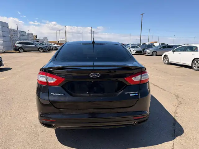 2014 Ford Fusion Titanium AWD : Fully Loaded, One Owner, No Repo - Photo 5