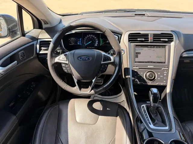 2014 Ford Fusion Titanium AWD : Fully Loaded, One Owner, No Repo - Photo 12