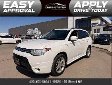 2014 Mitsubishi Outlander GT AWD : Low Mileage, No Reported Acci