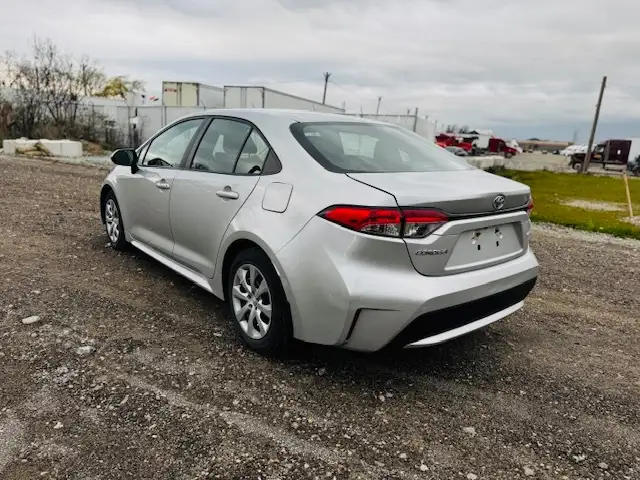 2020 Toyota Corolla LE CVT - Photo 4