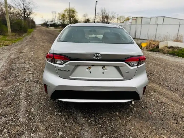 2020 Toyota Corolla LE CVT - Photo 5