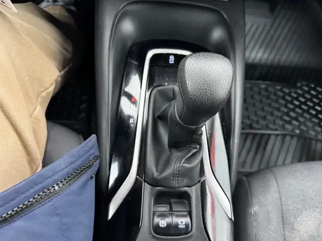 2020 Toyota Corolla LE CVT - Photo 13