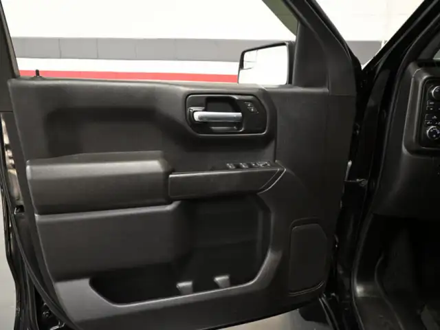 2024 Chevrolet Silverado 1500 Custom Trail Boss No Accident Z71 - Photo 11