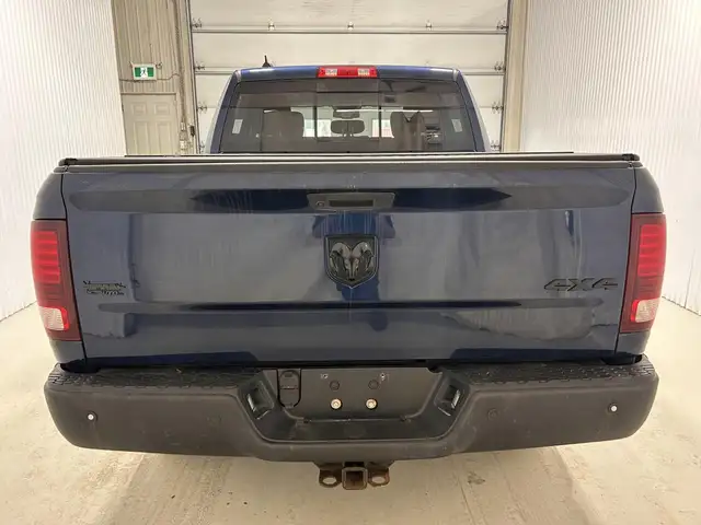 RAM 1500 Classic Warlock cabine d'équipe 4x4 caisse de 5 pi 7 po - Photo 9