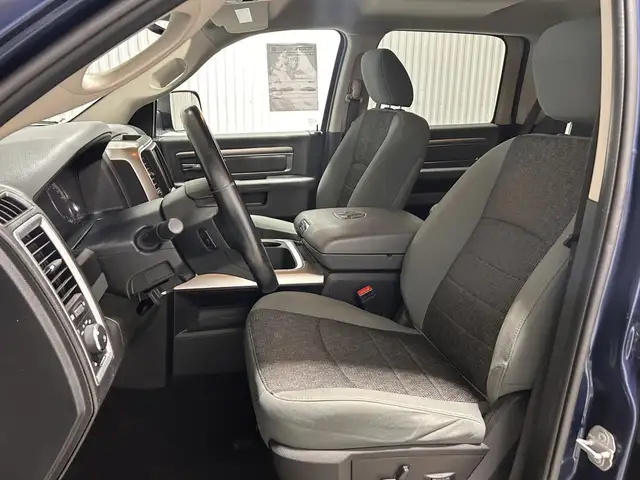 RAM 1500 Classic Warlock cabine d'équipe 4x4 caisse de 5 pi 7 po - Photo 13