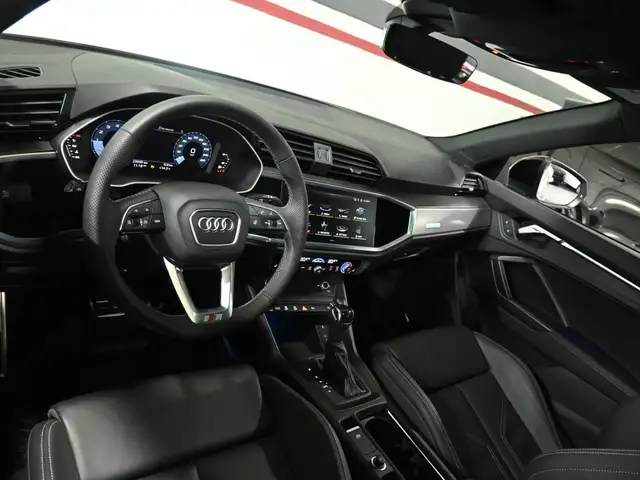 2023 Audi Q3 Progressiv S-Line No Accident Panoramic Roof Ambien - Photo 10