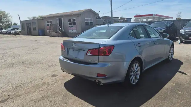 2010 Lexus IS 250 AWD, WELL MAINTAINED, CERTIFIED - Photo 5