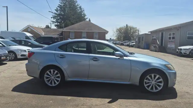 2010 Lexus IS 250 AWD, WELL MAINTAINED, CERTIFIED - Photo 6