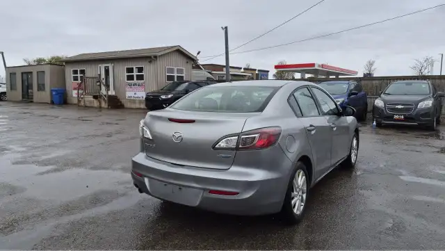 2012 Mazda MAZDA3 GS-SKY, WELL MAINTAINED, AS IS - Photo 5