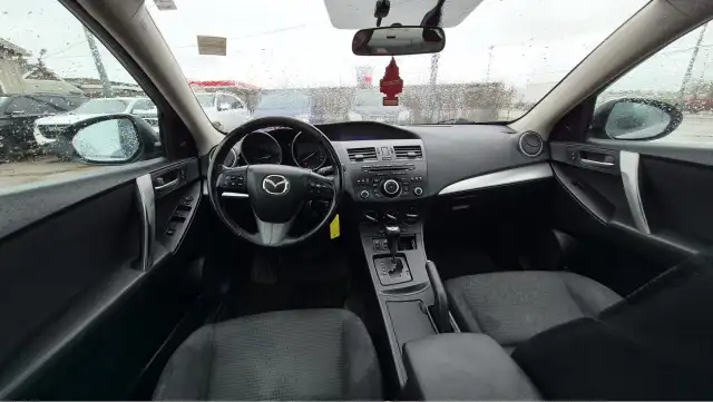 2012 Mazda MAZDA3 GS-SKY, WELL MAINTAINED, AS IS - Photo 10