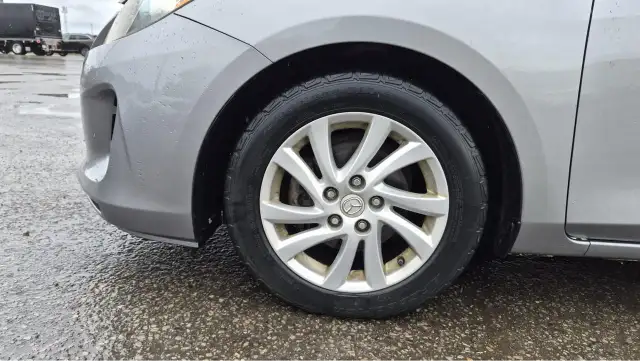 2012 Mazda MAZDA3 GS-SKY, WELL MAINTAINED, AS IS - Photo 15