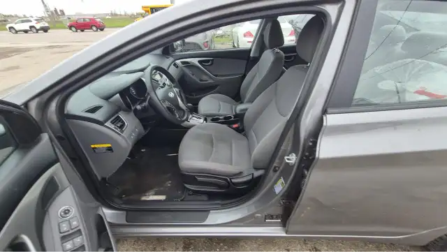 2013 Hyundai Elantra GL, AUTO, SEDAN, 4 CYL, GREAT ON FUEL, CERT - Photo 9