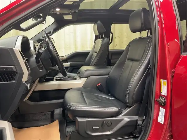 2022 Ford F-350 Super Duty Lariat - Leather Seats - Photo 17