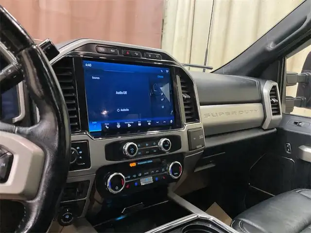 2022 Ford F-350 Super Duty Lariat - Leather Seats - Photo 22