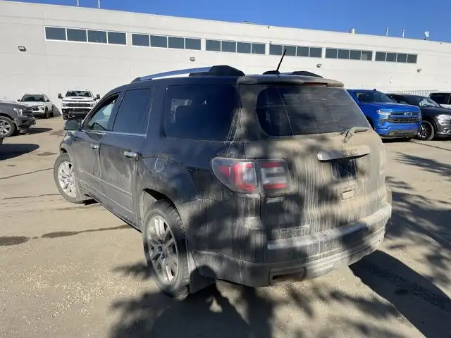 2016 GMC Acadia Denali 3.6L AWD | Leather | Sunroof - Photo 4