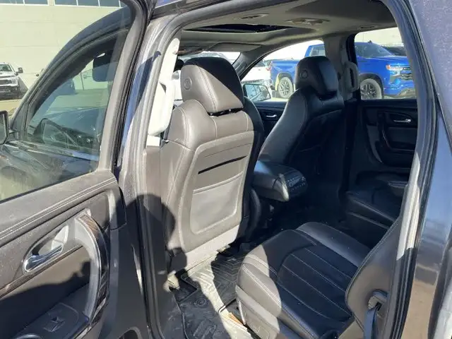 2016 GMC Acadia Denali 3.6L AWD | Leather | Sunroof - Photo 6