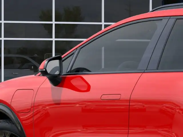 2025 Chevrolet Equinox EV RS - Photo 12