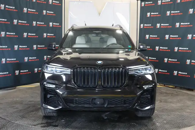 2022 BMW X7 M50i - HEADSUP|360CAM|NAVI|PANO|BLINDSPOT - Photo 2
