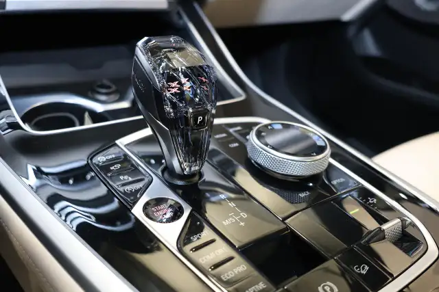 2022 BMW X7 M50i - HEADSUP|360CAM|NAVI|PANO|BLINDSPOT - Photo 16