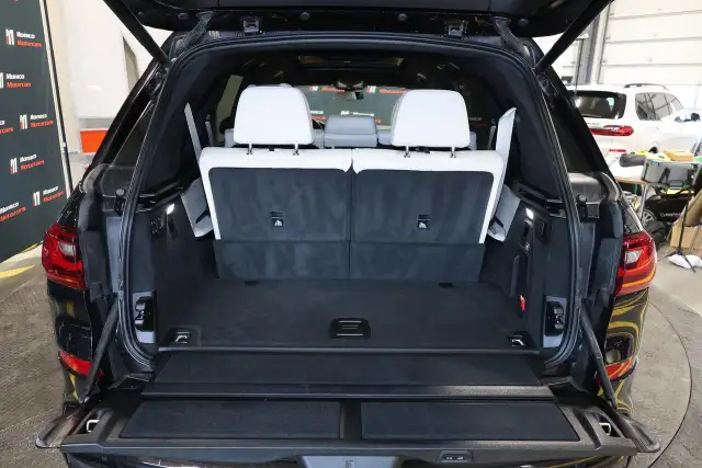 2022 BMW X7 M50i - HEADSUP|360CAM|NAVI|PANO|BLINDSPOT - Photo 30