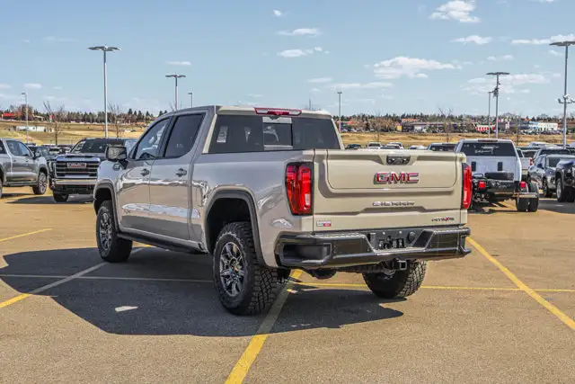 2026 GMC Sierra 1500 AT4X - Photo 6