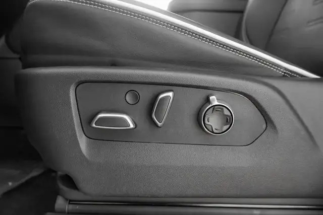 2026 GMC Sierra 1500 AT4X - Photo 16