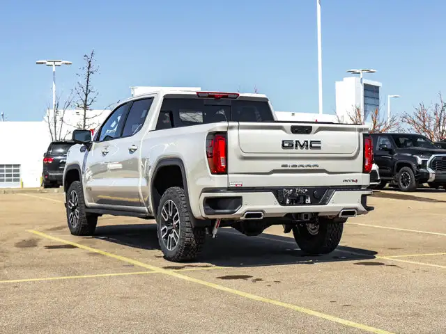 2026 GMC Sierra 1500 AT4 - Photo 6