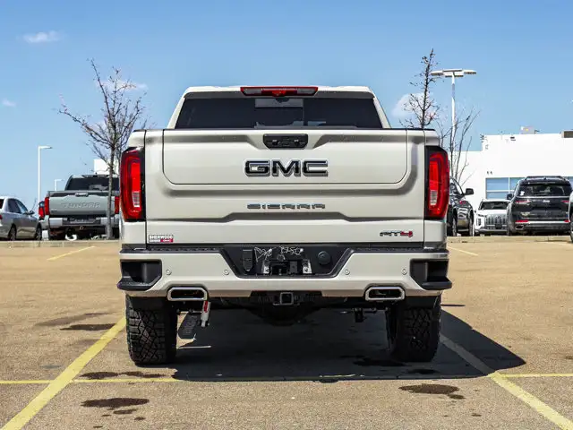 2026 GMC Sierra 1500 AT4 - Photo 7