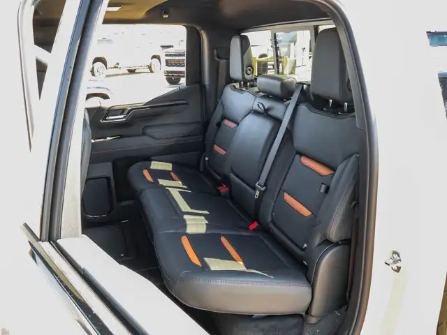 2026 GMC Sierra 1500 AT4 - Photo 16