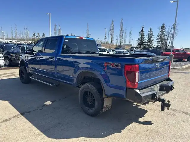 2022 Ford Super Duty F-350 SRW XLT FX4 6.7L Powerstroke - Photo 4