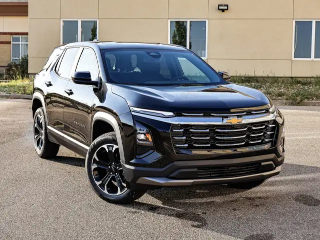 2026 Chevrolet Equinox AWD LT - Photo 2