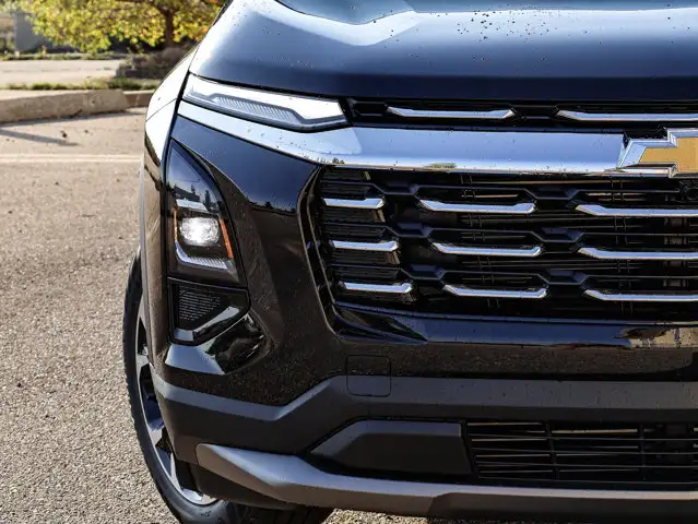 2026 Chevrolet Equinox AWD LT - Photo 5