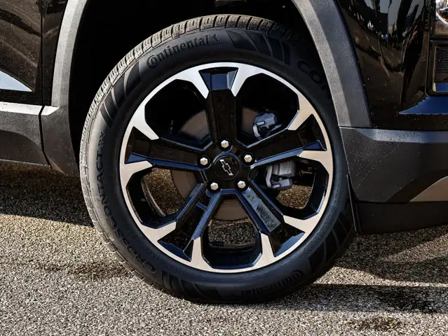 2026 Chevrolet Equinox AWD LT - Photo 6