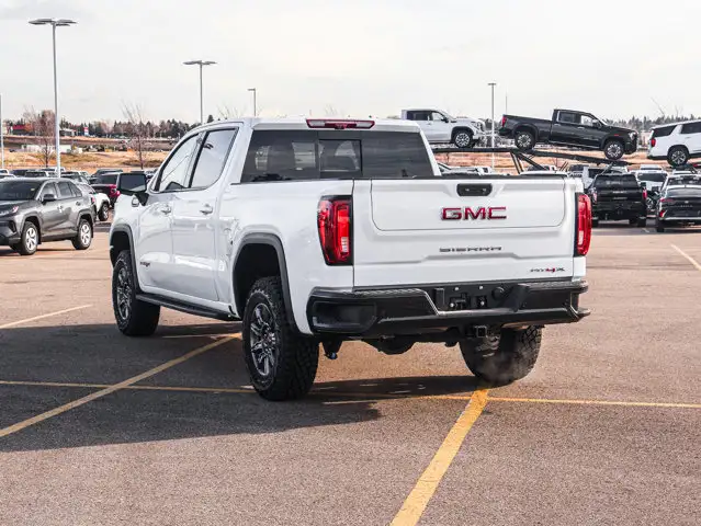 2026 GMC Sierra 1500 AT4X - Photo 6
