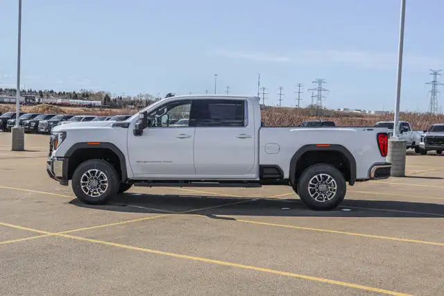 2026 GMC Sierra 2500HD SLE - Photo 5