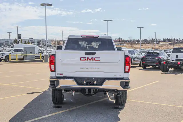 2026 GMC Sierra 2500HD SLE - Photo 7