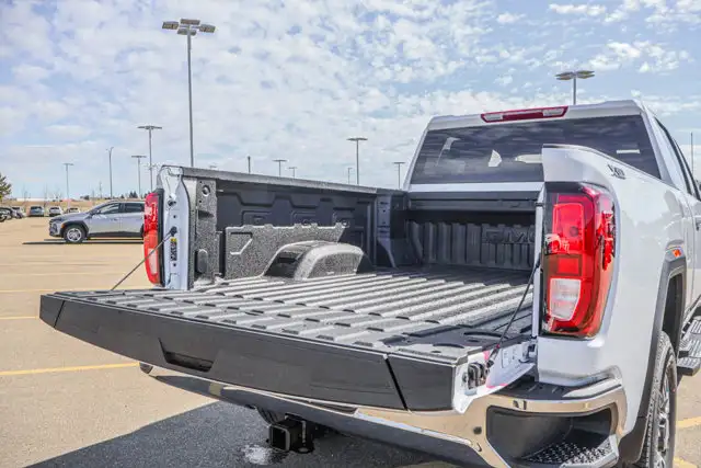2026 GMC Sierra 2500HD SLE - Photo 8