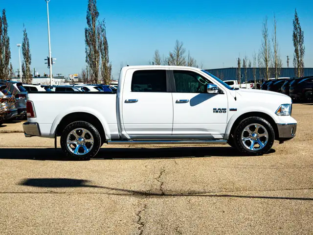 2018 Ram 1500 Laramie 5.7L HEMI | Premium Sound System - Photo 14