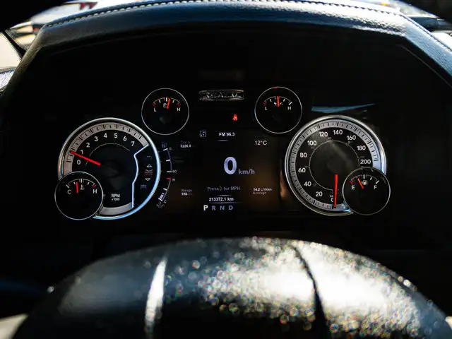 2018 Ram 1500 Laramie 5.7L HEMI | Premium Sound System - Photo 21