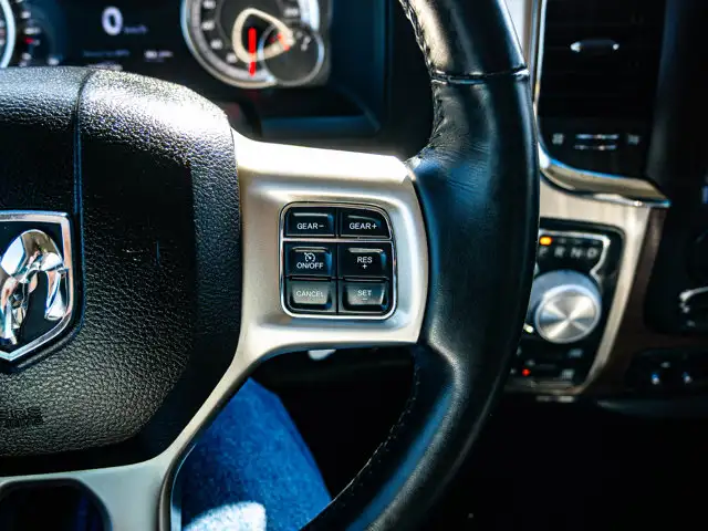 2018 Ram 1500 Laramie 5.7L HEMI | Premium Sound System - Photo 22